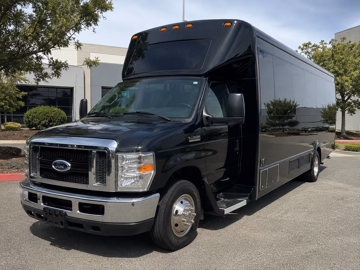 sunnyvale bus rentals